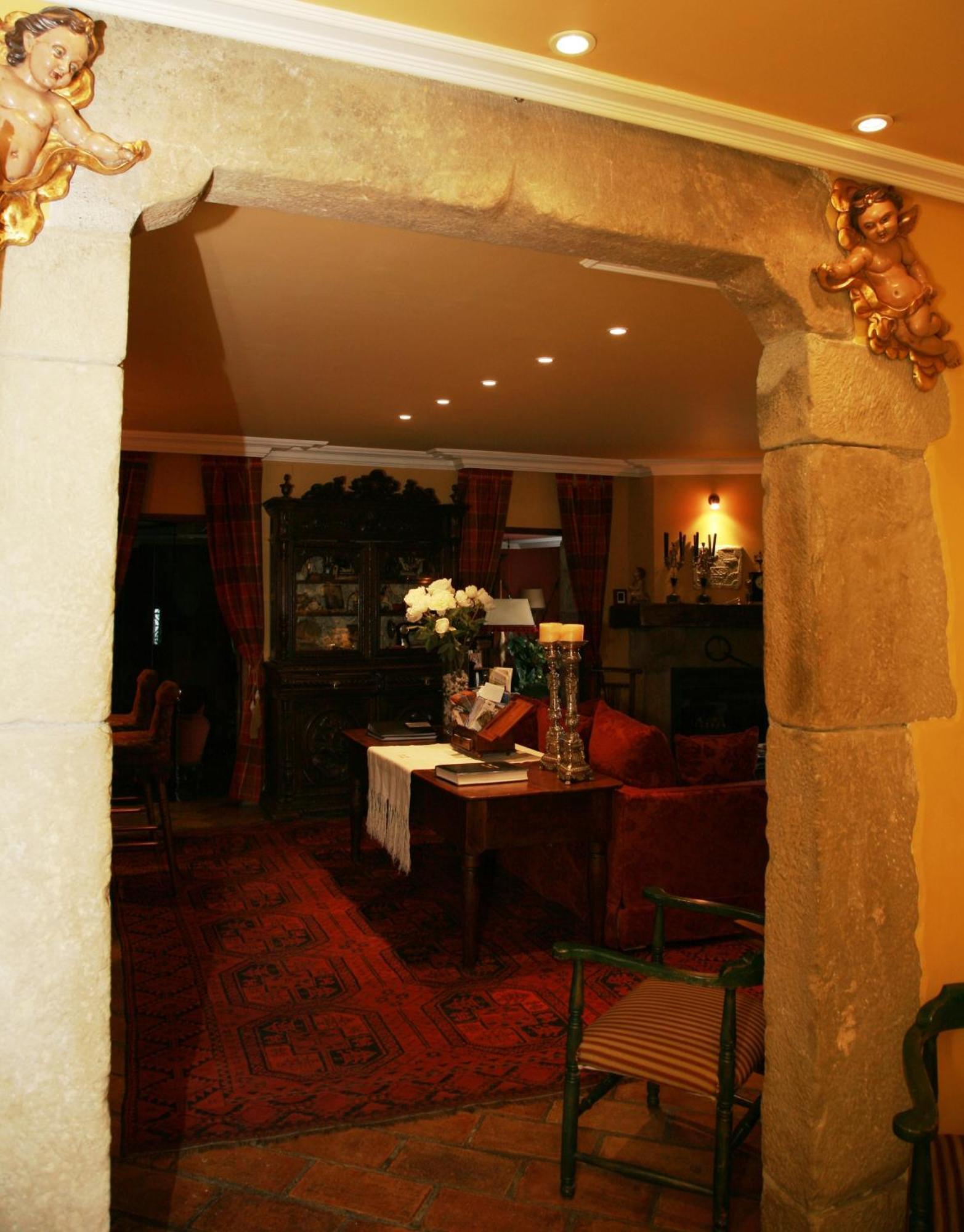 Hotel Almud Sallent De Gallego Ngoại thất bức ảnh