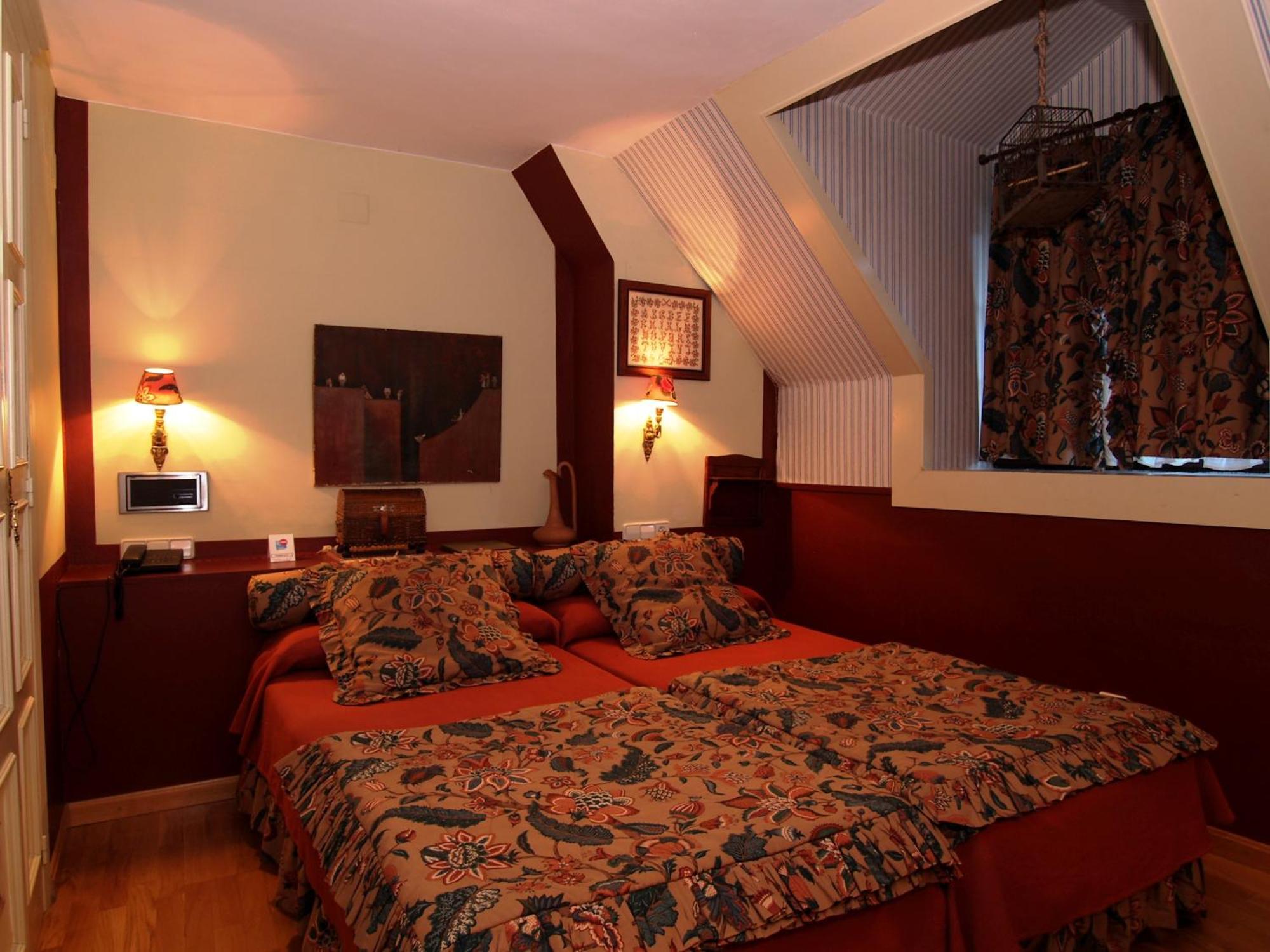 Hotel Almud Sallent De Gallego Phòng bức ảnh